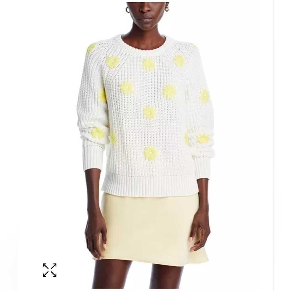 AQUA Daisy Embroidered Sweater Size S